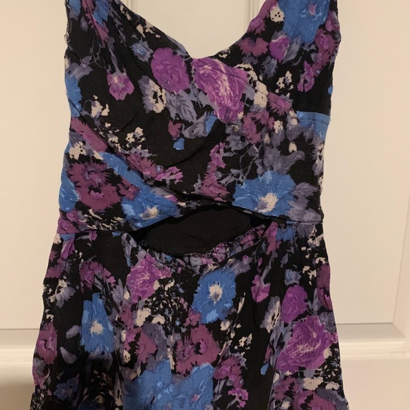 Free People floral keyhole open back tank - Picture 2 of 6